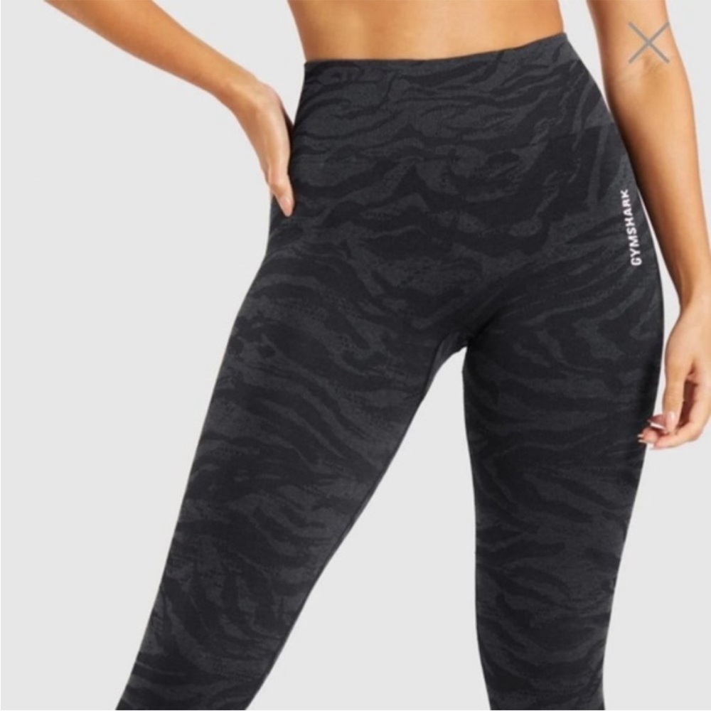 Gymshark Charcoal Patterned Leggings